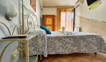 B&B Epos